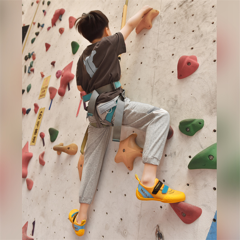 Rock-Climbing Shoes Boys Girls - огляд і ціна Kids Outdoor Jumping