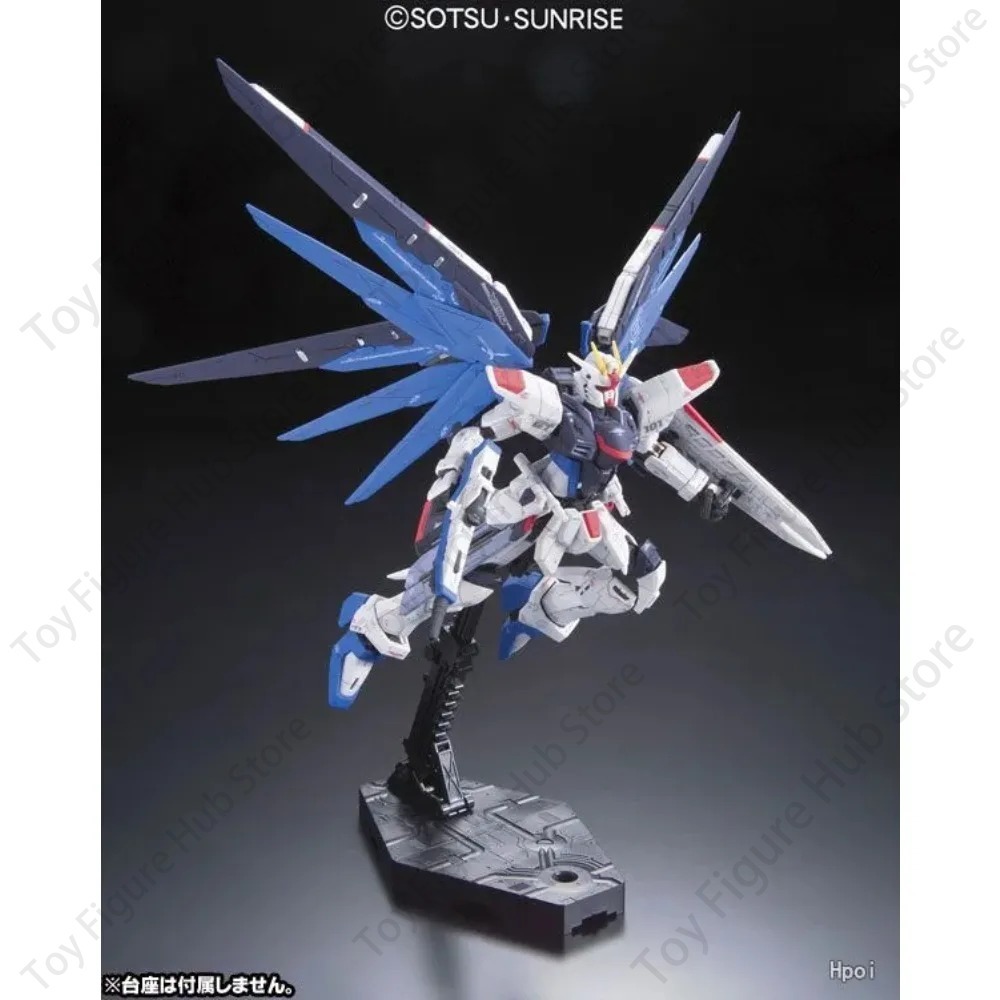 BANDAI Oficial Genuine in Stoc - огляд і ціна Bandai Model Gundam Rg